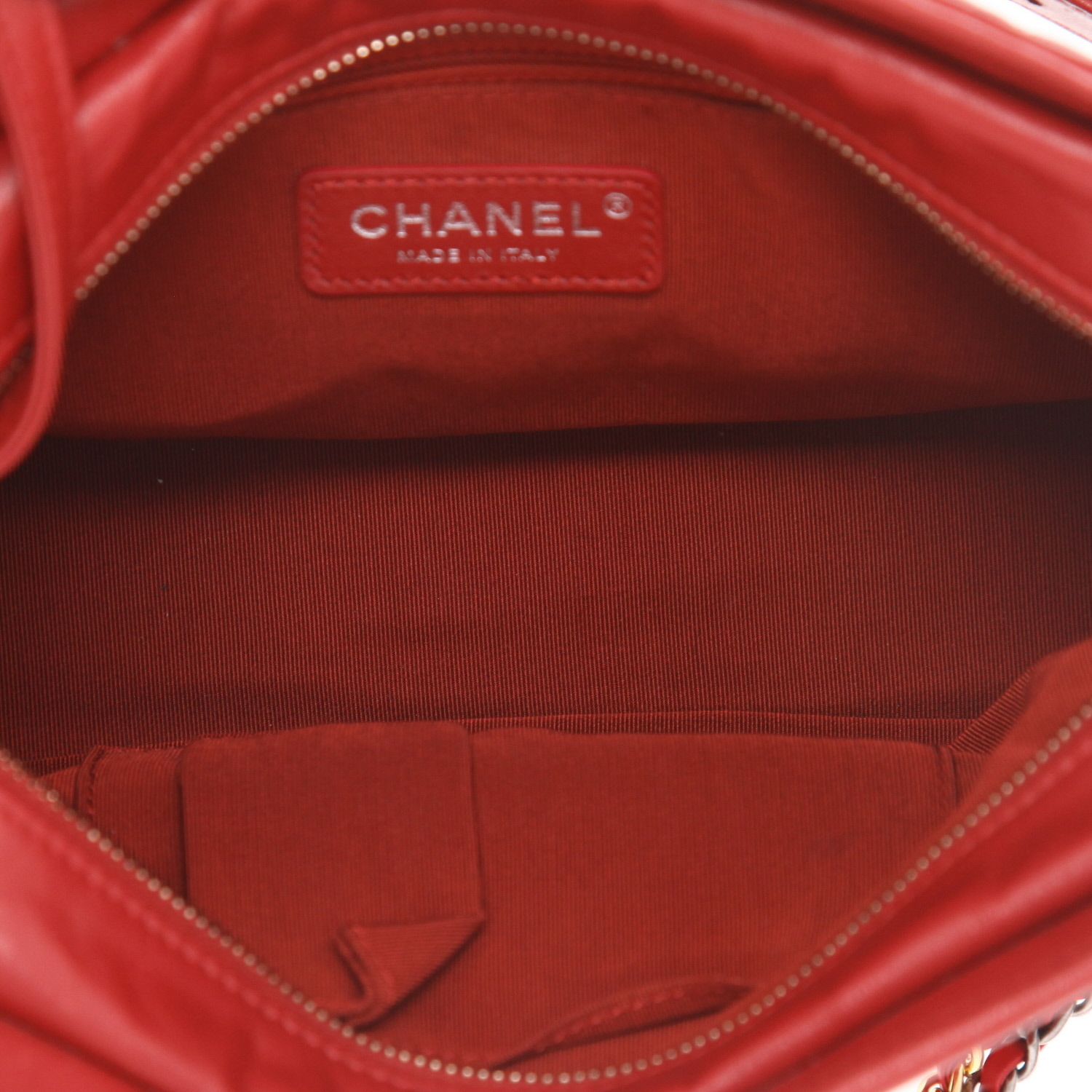 Borsa a tracolla Chanel  Gabrielle  in pelle trapuntata rossa - Detail D3