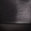 Sac à main Louis Vuitton  Buci en cuir épi noir - Detail D2 thumbnail