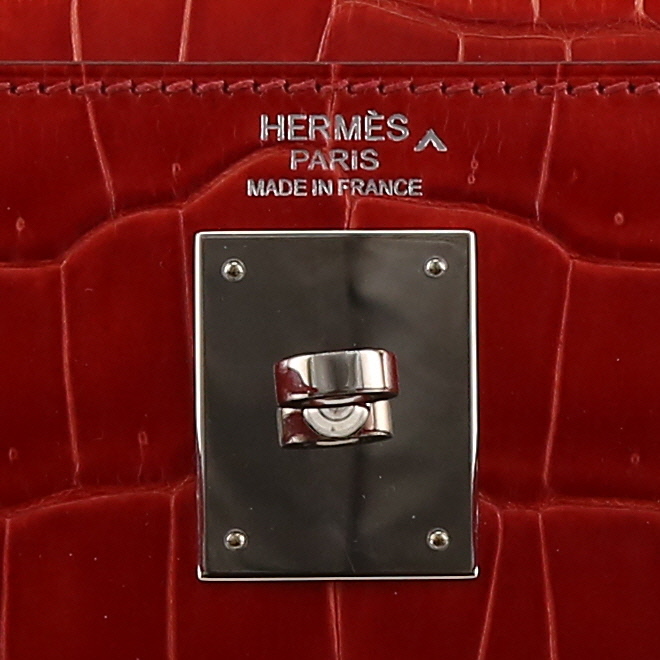 Hermès  Kelly 32 cm handbag  in sanguine porosus crocodile - Detail D2
