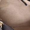 Bolso de mano Gucci  Soho en cuero granulado negro - Detail D3 thumbnail