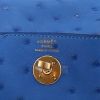 Hermès  Lindy mini  shoulder bag  in Bleu France ostrich leather - Detail D2 thumbnail
