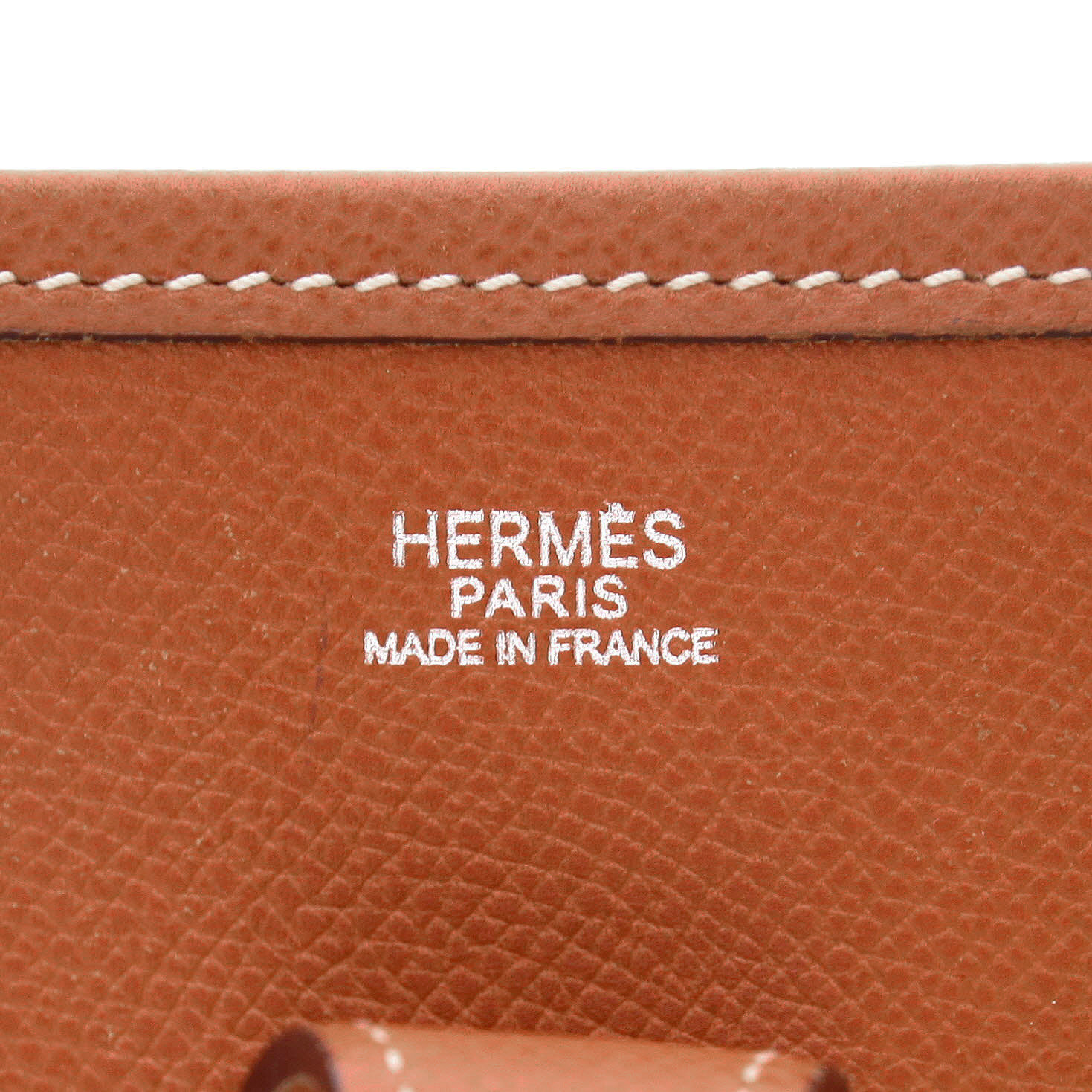 Hermès  Evelyne shoulder bag  in gold epsom leather - Detail D2