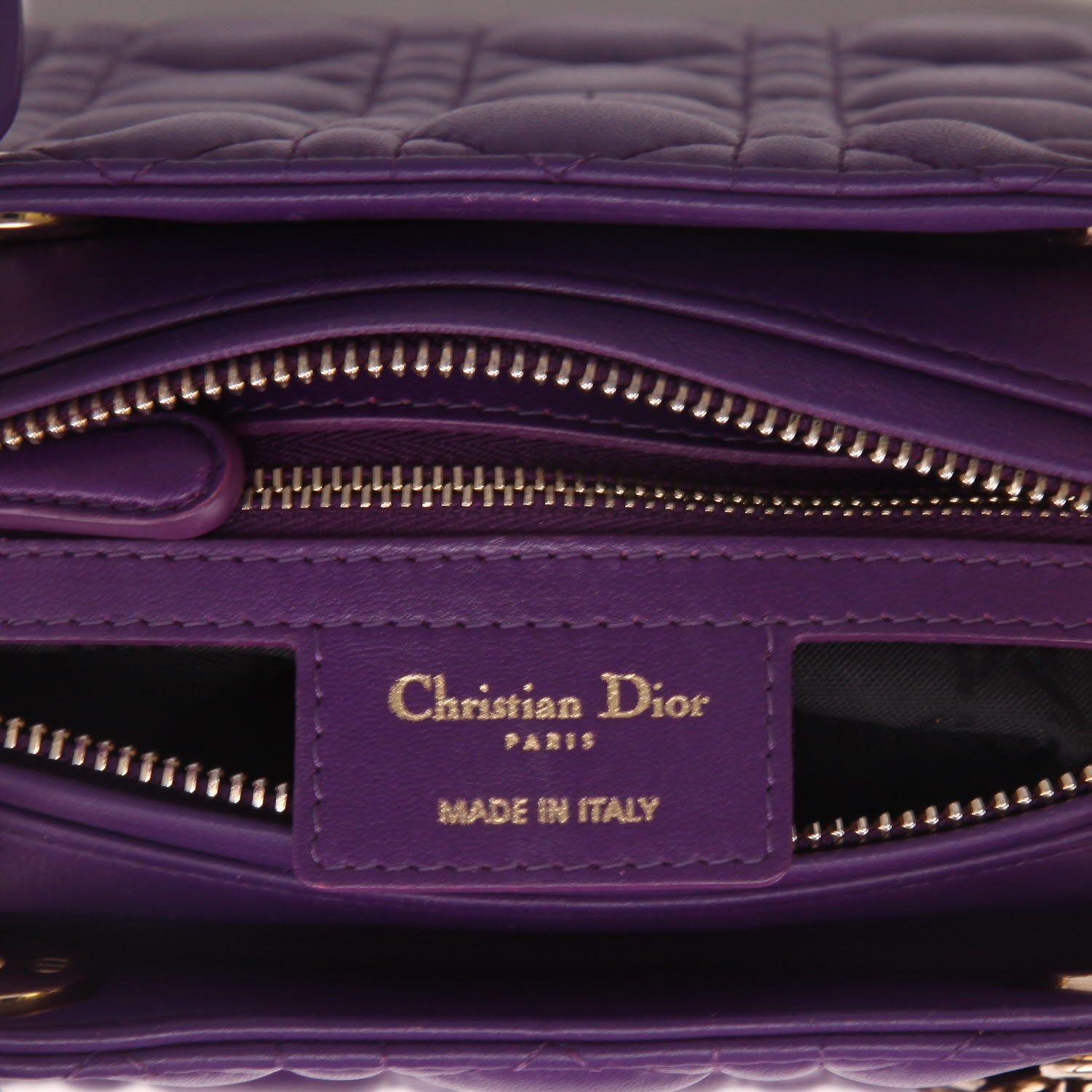Bolso de mano Dior  Lady Dior en cuero cannage violeta - Detail D2