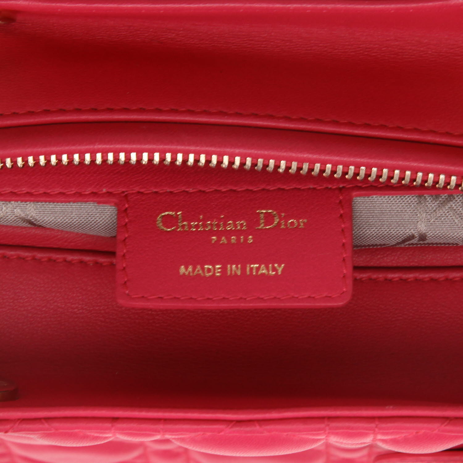 Dior  Lady Dior handbag  in pink leather cannage - Detail D2