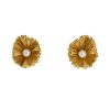 1970's earrings for non pierced ears in yellow gold and pearls - 00pp thumbnail