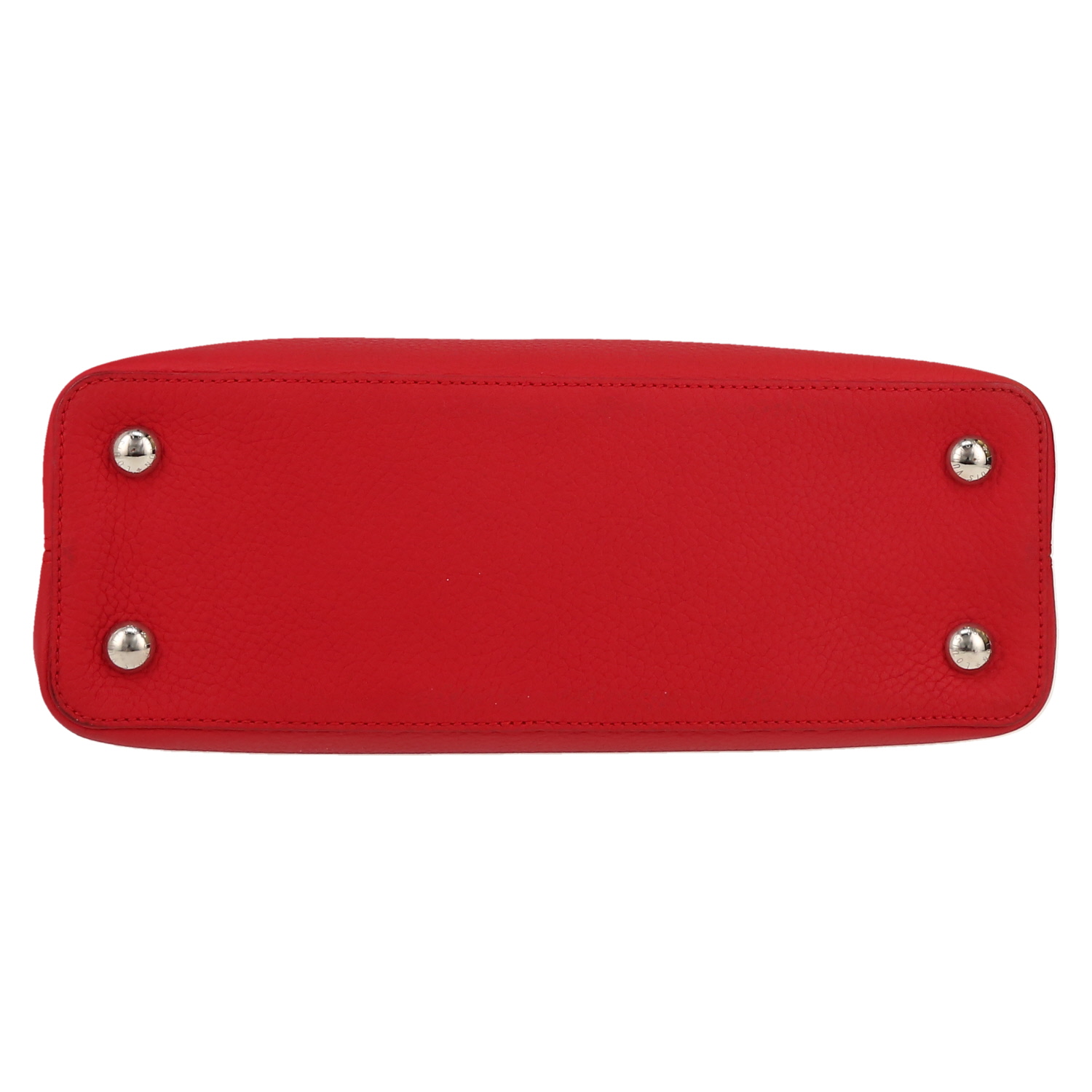Borsa Louis Vuitton  Capucines MM in pelle martellata rossa - Detail D1