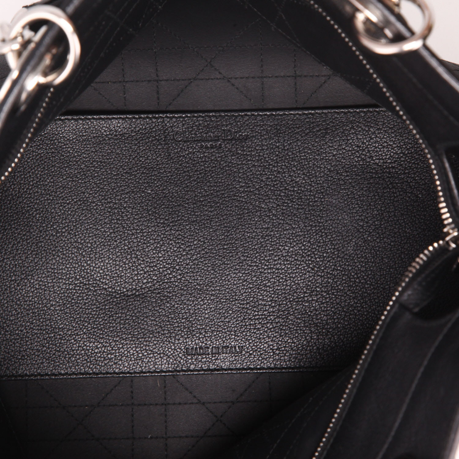 Dior  Ultradior shopping bag  in black leather - Detail D3