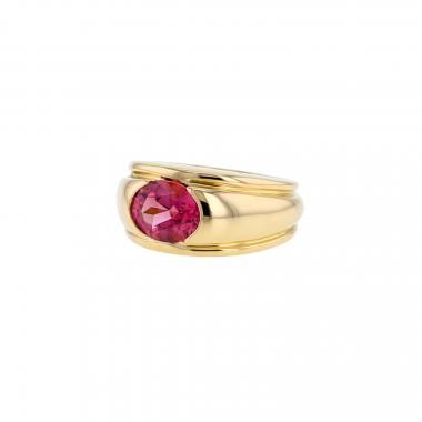 Boucheron  ring in yellow gold and tourmaline
