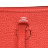 Hermès  Mini Evelyne shoulder bag  in red leather - Detail D2 thumbnail