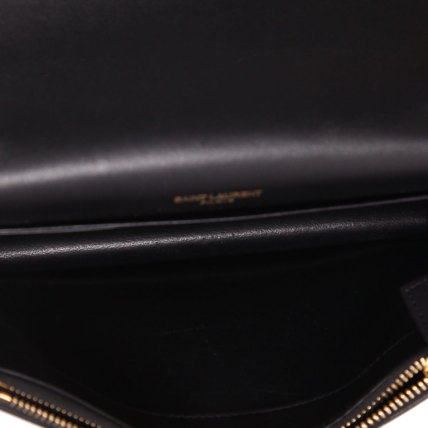 Saint Laurent  Kate Pompon shoulder bag  in black leather - Detail D3