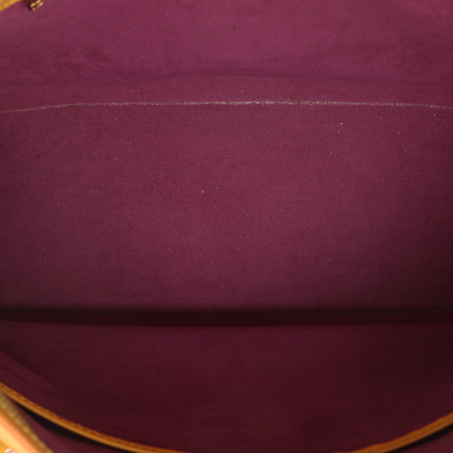 Louis Vuitton  Lussac handbag  in yellow epi leather - Detail D3