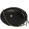 Bolso bandolera Chanel   en cuero negro - 00pp thumbnail