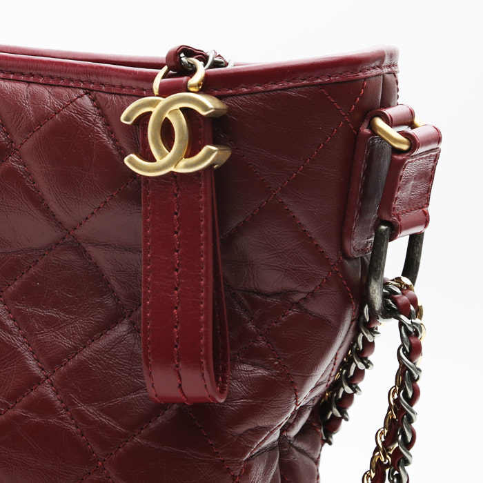 Borsa Chanel  Gabrielle  modello medio  in pelle trapuntata bordeaux - Detail D1