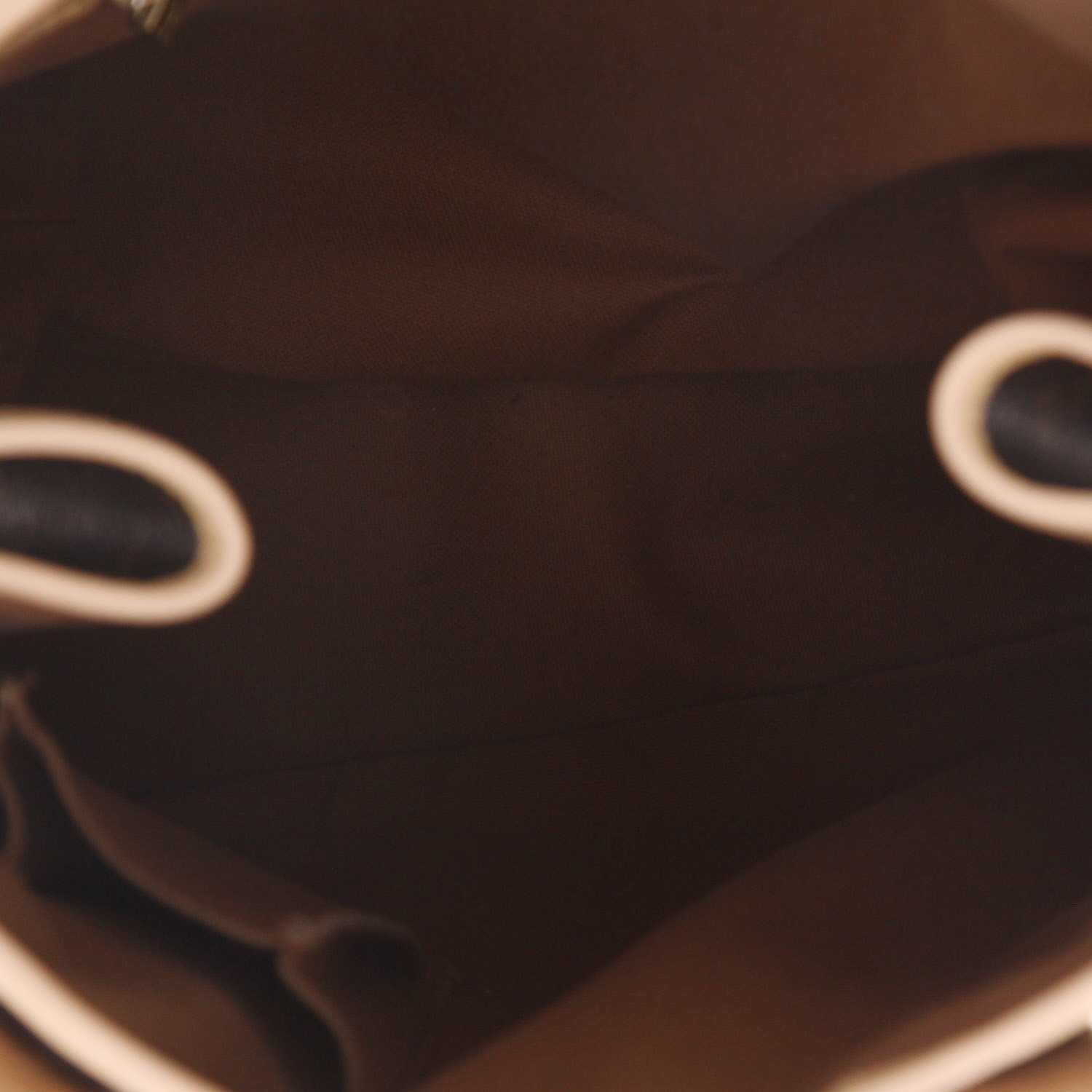 Louis Vuitton  Batignolles shopping bag  in brown monogram canvas  and natural leather - Detail D3