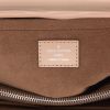 Borsa Louis Vuitton  Marly in pelle Epi beige e pelle lucida beige - Detail D2 thumbnail