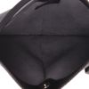Bolso de mano Louis Vuitton  Demi Lune en cuero Epi negro - Detail D3 thumbnail