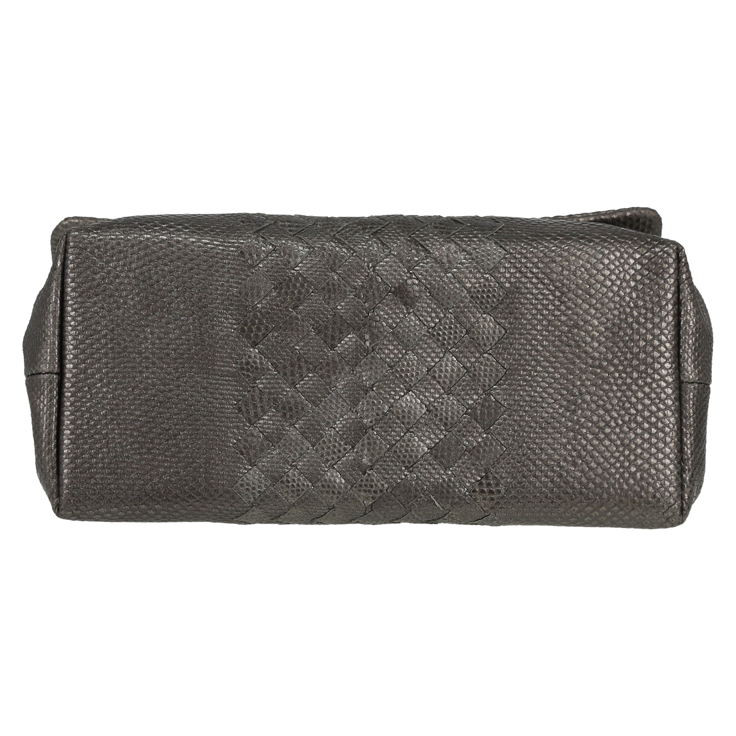 Bolsito de mano Bottega Veneta   en piel de lagarto plateada - Detail D1