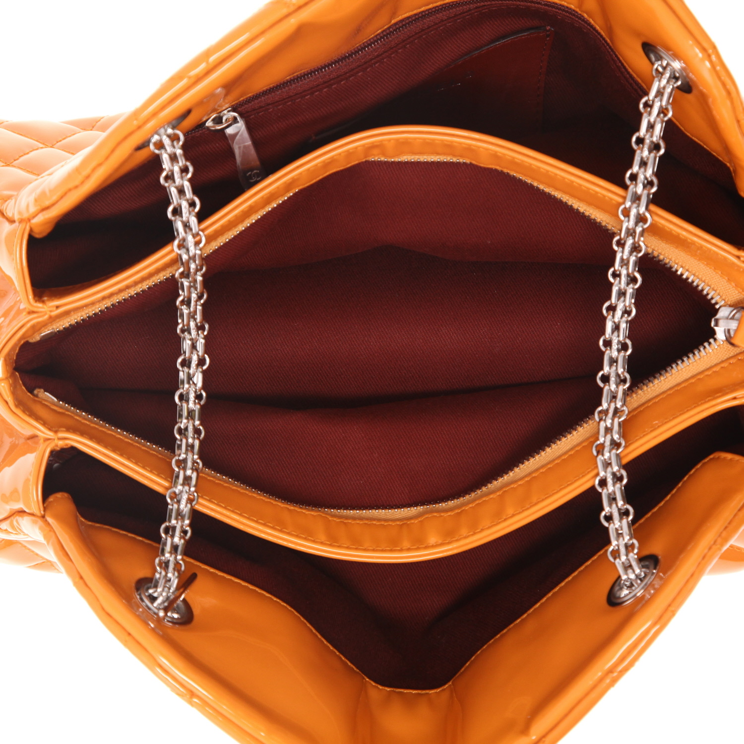 Bolso de mano Chanel  Mademoiselle en charol acolchado naranja - Detail D3