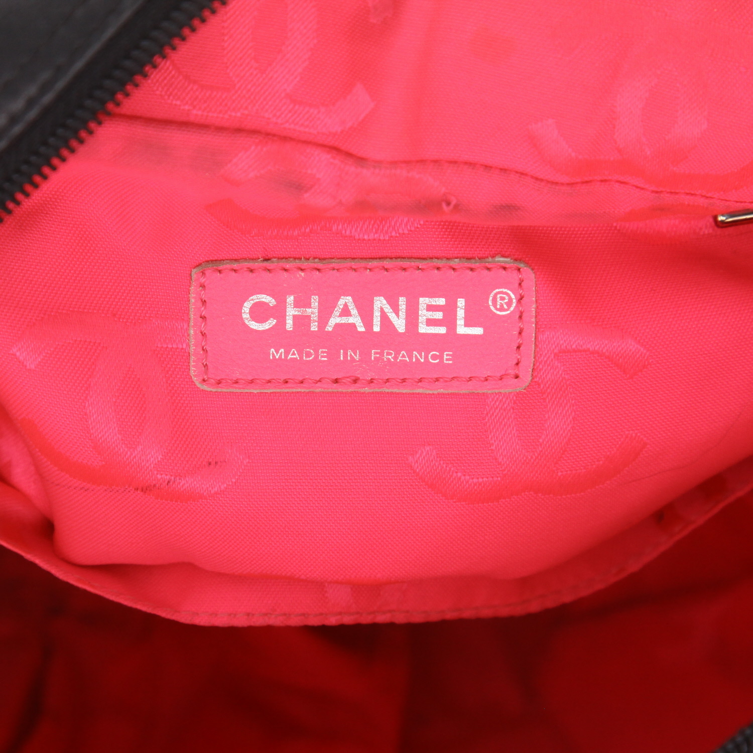 Chanel  Cambon Reporter handbag  in black quilted leather - Detail D2