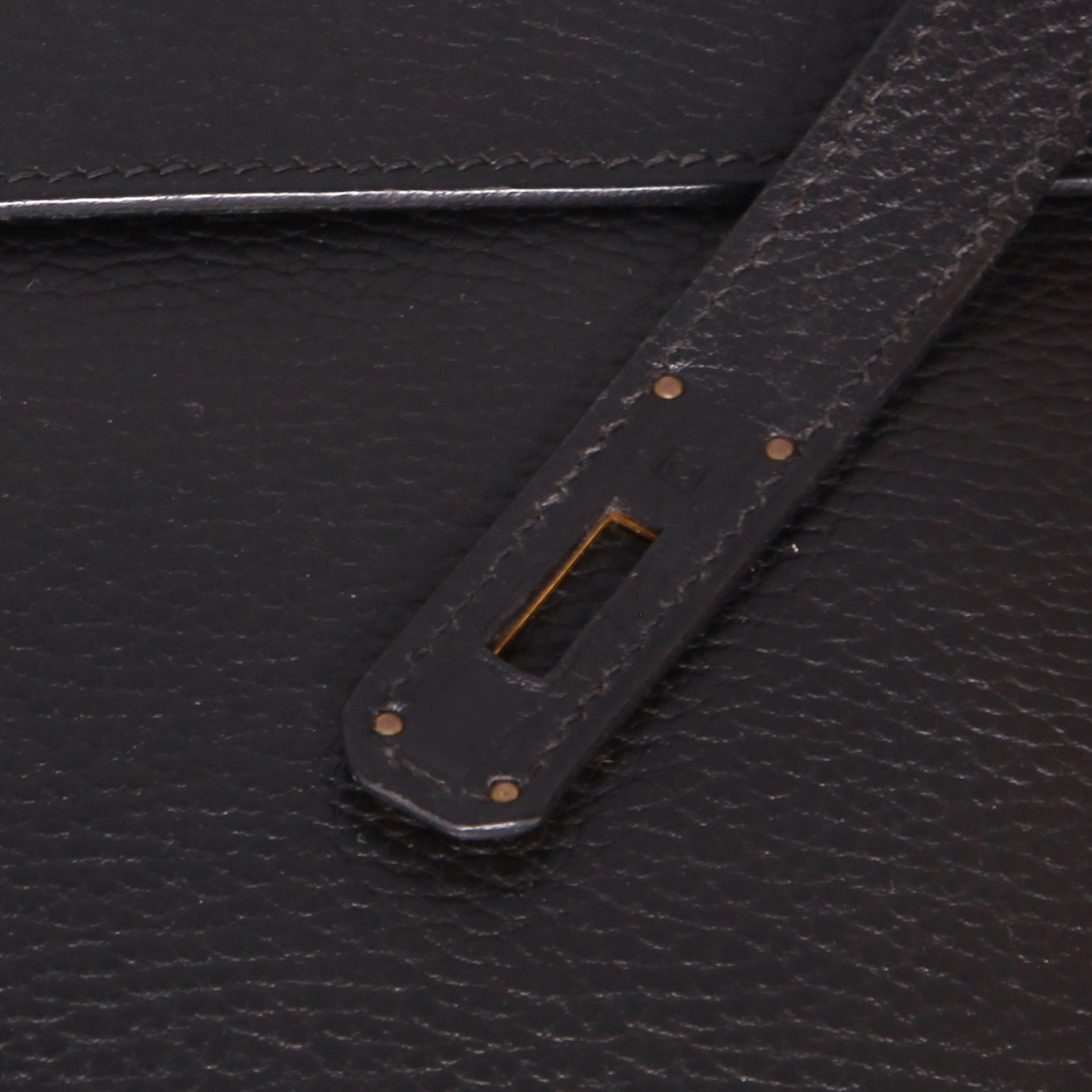 Bolso de mano Hermès  Kelly 35 cm en cuero Fjord negro - Detail D3