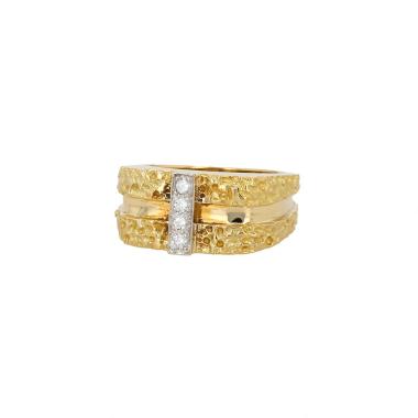 Vintage   1970's ring in yellow gold and diamonds
