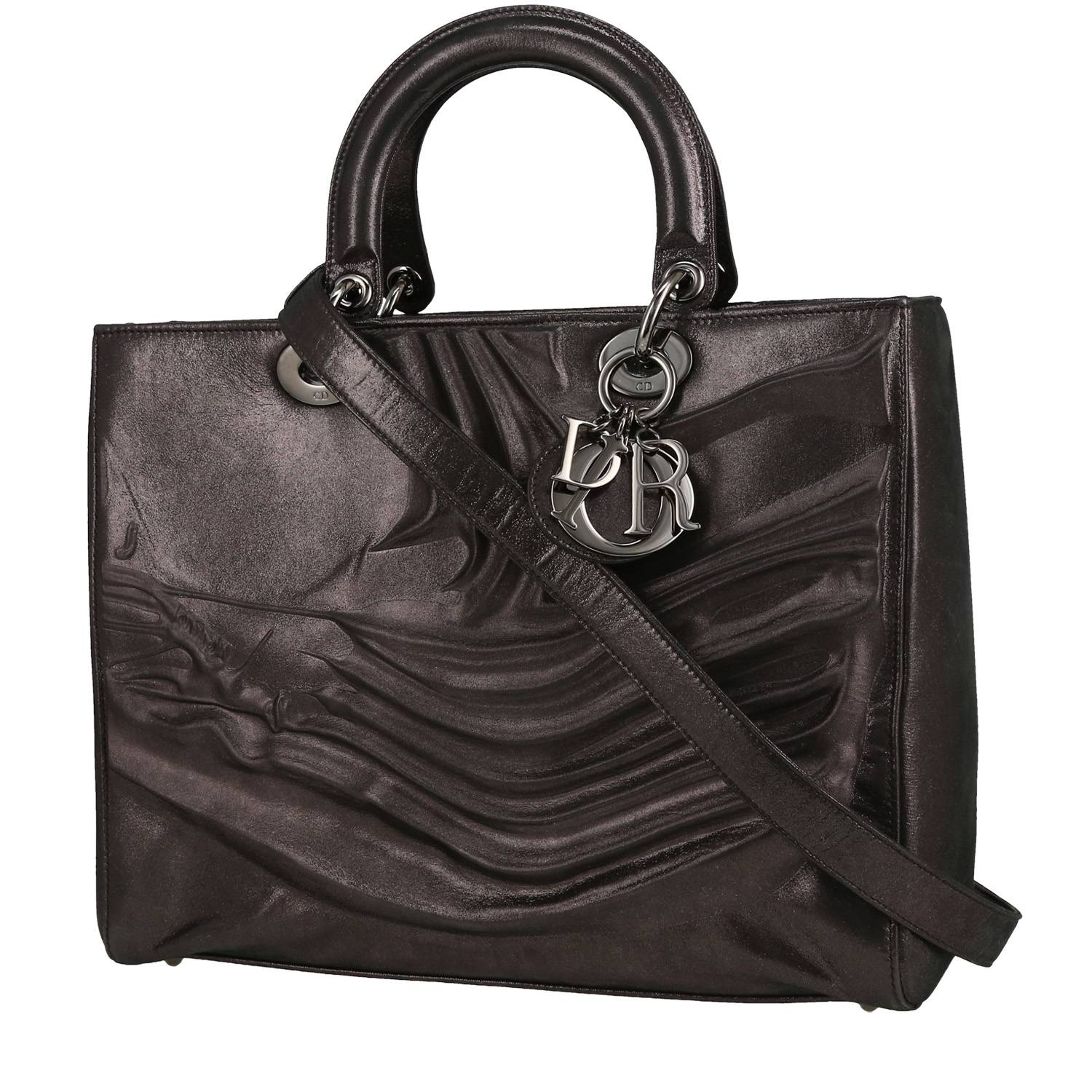 sac à main dior lady dior edition limitée en cuir irisé noir et