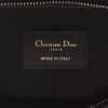 Bolsito de mano Dior  Stripe Pouch en cuero negro - Detail D2 thumbnail
