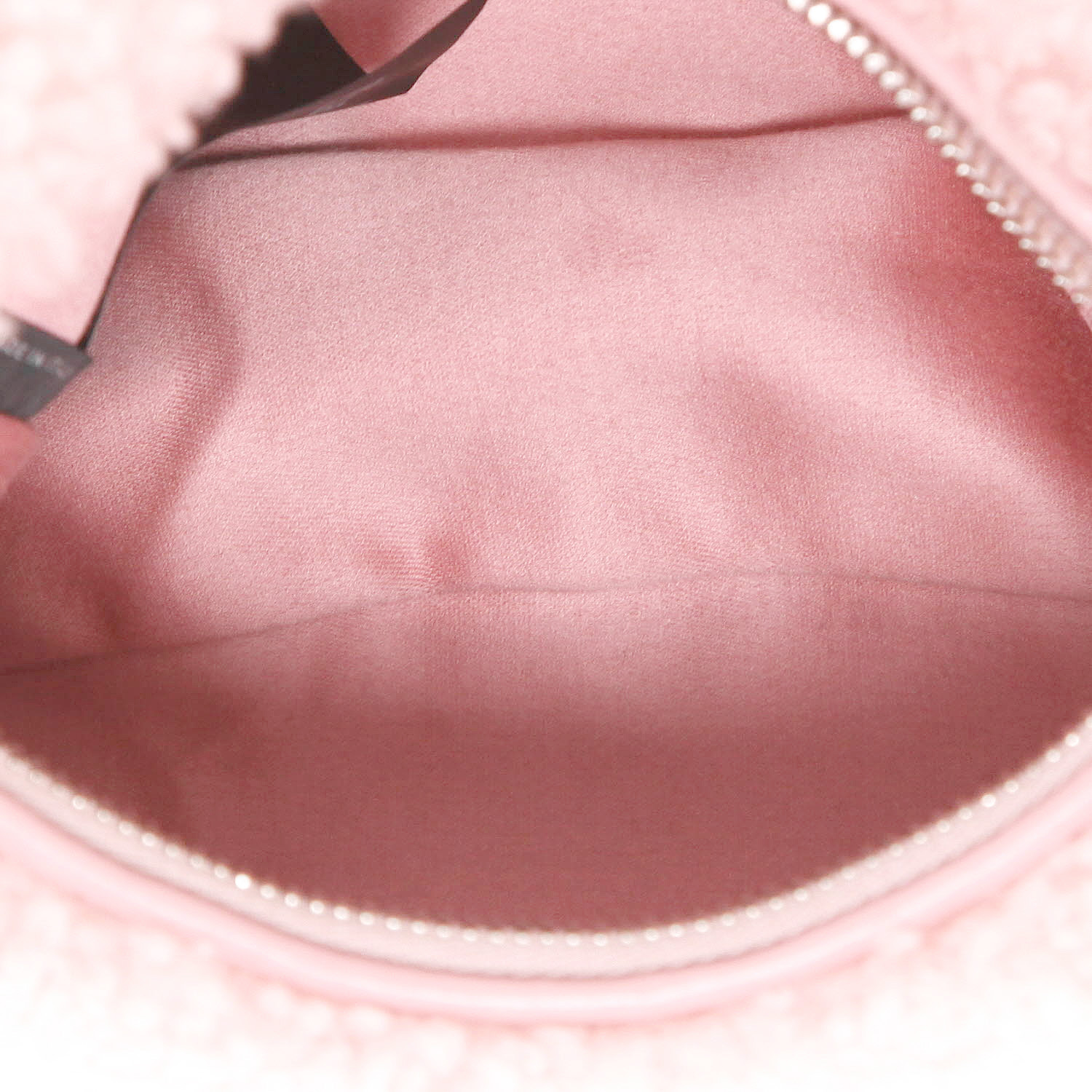 Miu Miu  Miu Wander shoulder bag  in pink sheepskin - Detail D3