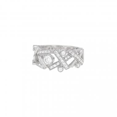 Anello Chanel Cristaux Glacés in oro bianco e diamanti