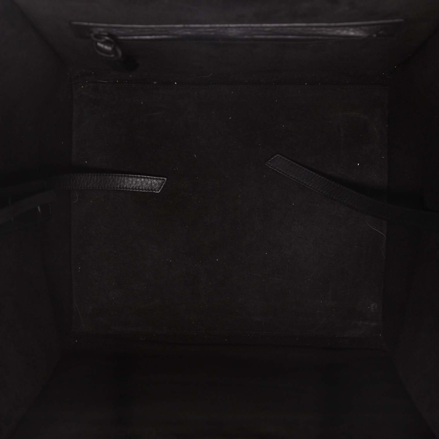 Bolso Cabás Celine  Cabas Phantom en cuero granulado negro - Detail D3