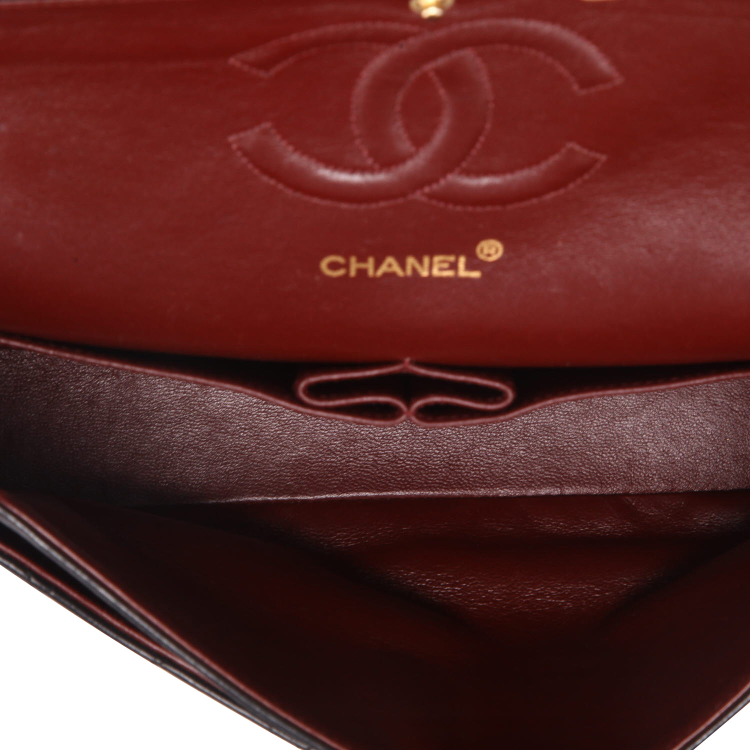 Bolso de mano Chanel  Timeless Classic en cuero acolchado negro - Detail D3