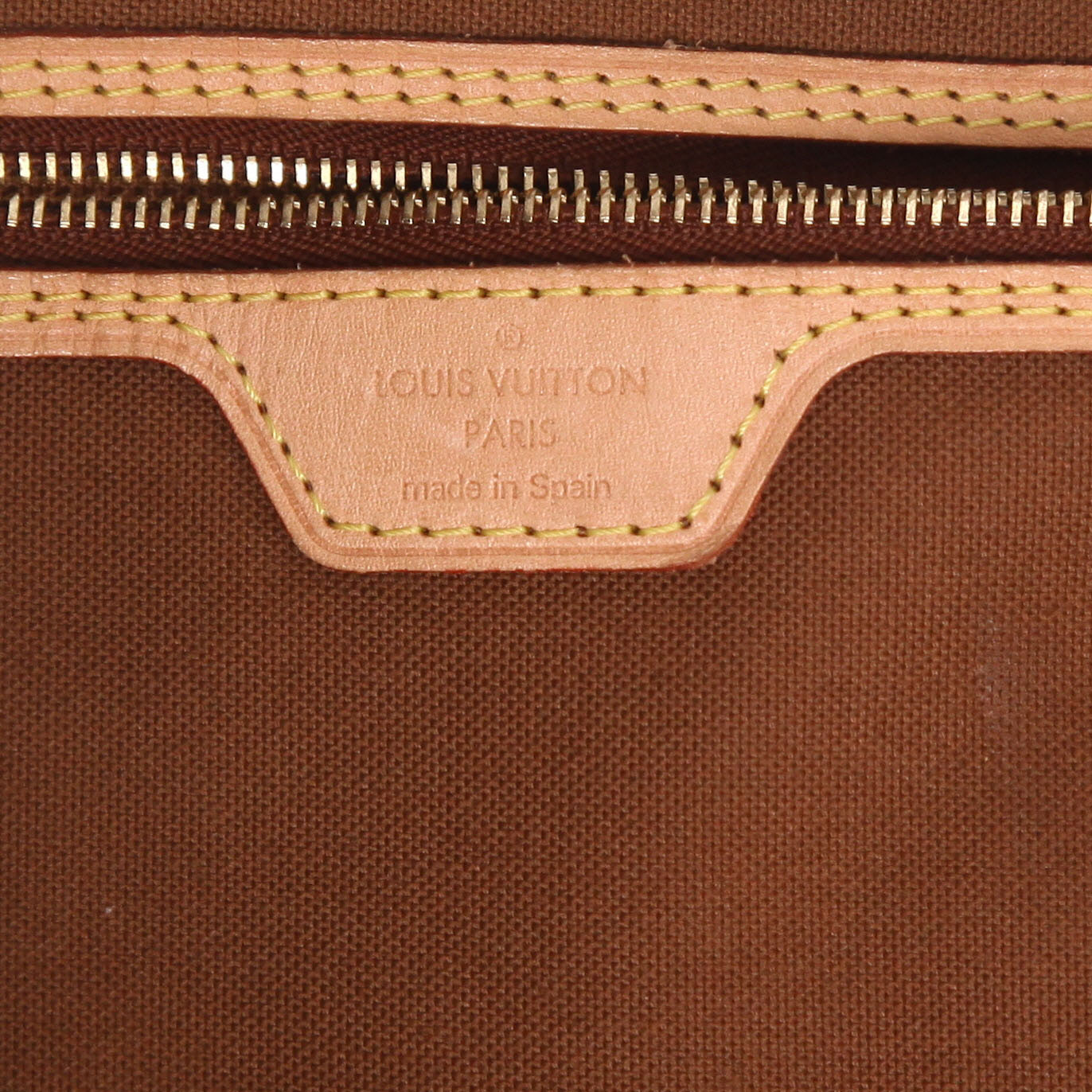 Louis Vuitton   large model  shopping bag  monogram canvas  and natural leather - Detail D6