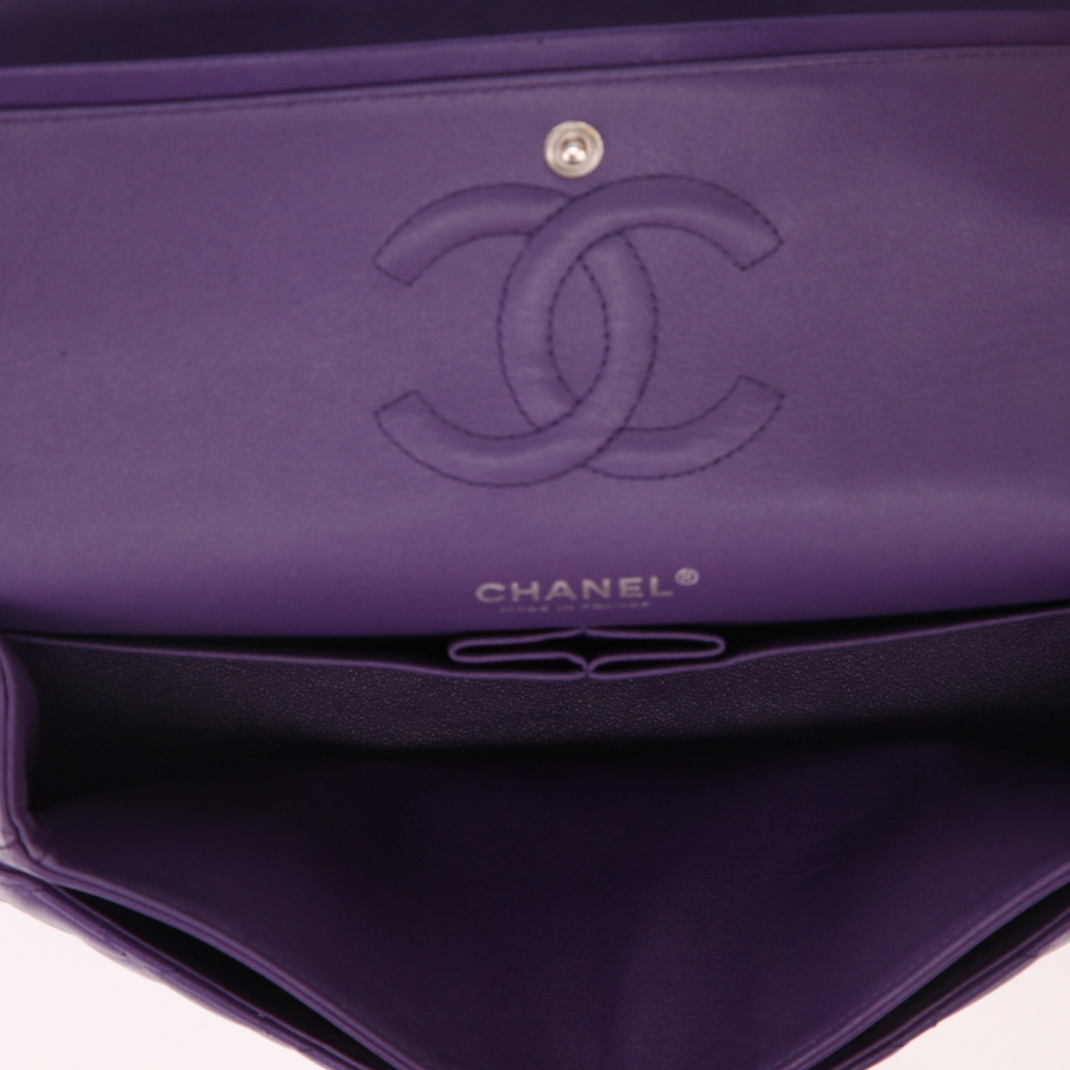 Sac à main Chanel  Timeless Classic en cuir matelassé violet - Detail D3
