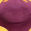 Bolso de mano Louis Vuitton  Saint Jacques en cuero Epi amarillo - Detail D3 thumbnail
