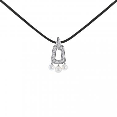 Pendentif Cartier  en or blanc, diamants et perles de culture
