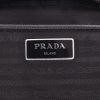 Bolso bandolera Prada  Nylon Messenger en lona negra y cuero negro - Detail D2 thumbnail
