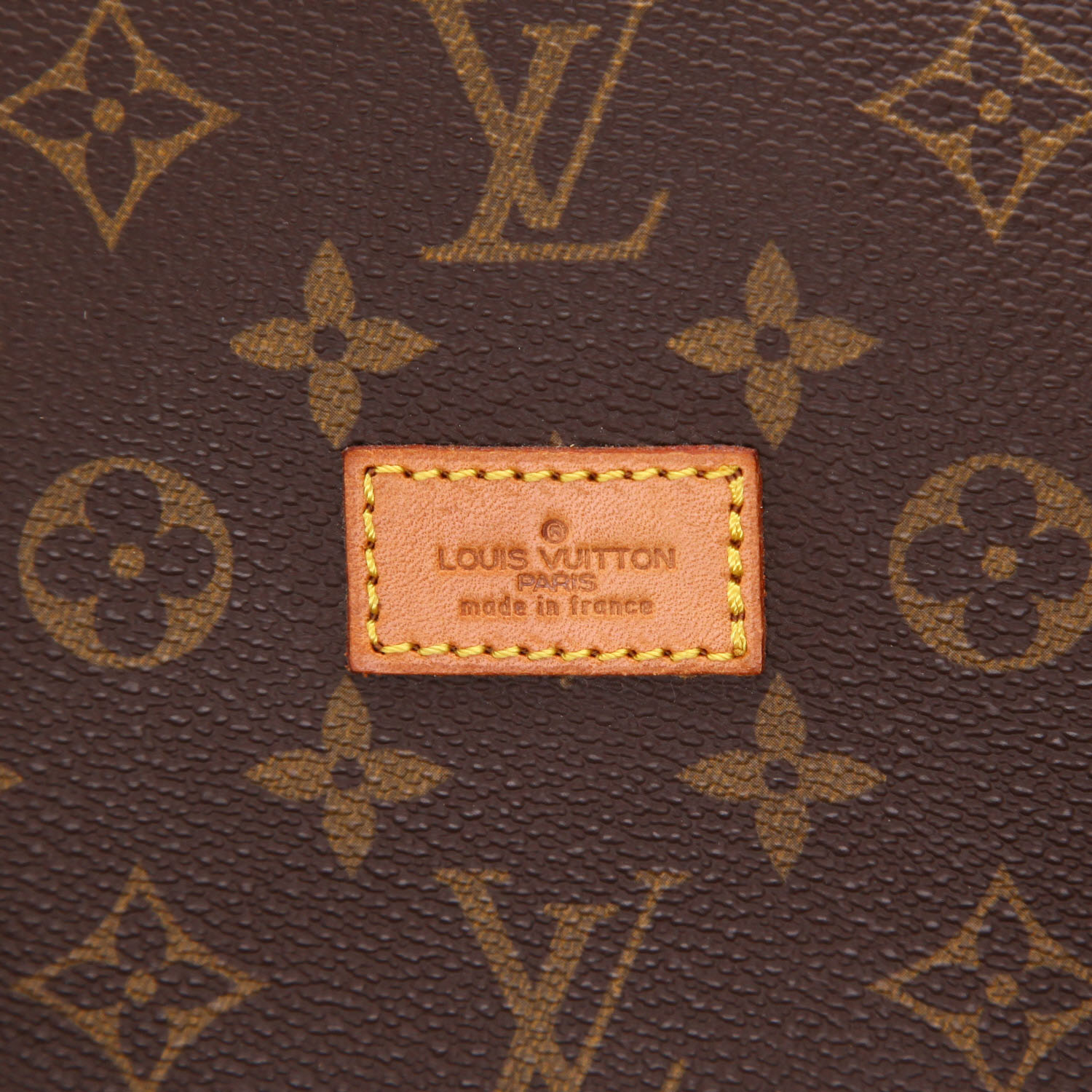 Borsa a tracolla Louis Vuitton  Saumur modello medio  in tela monogram marrone e pelle naturale - Detail D2