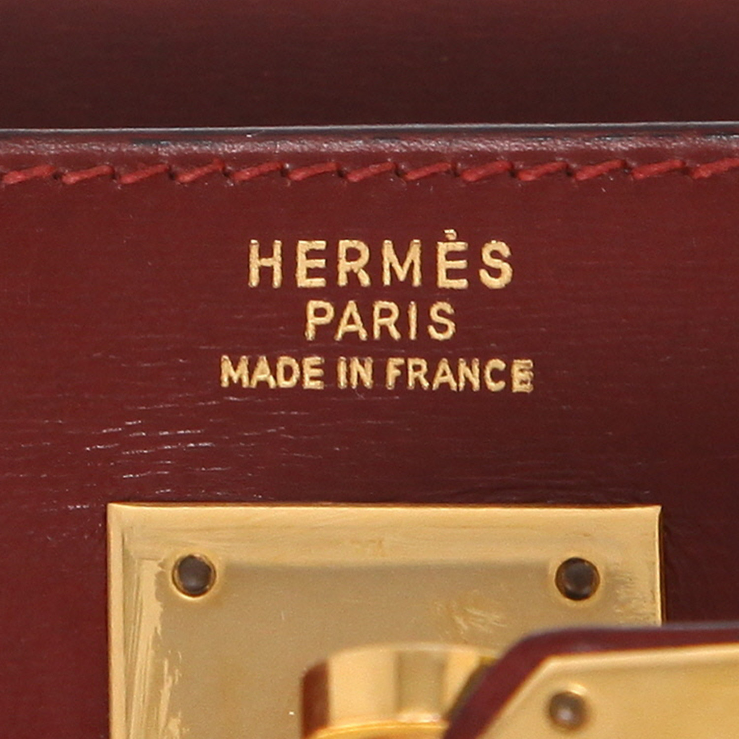 Sac à main Hermès  Kelly 32 cm en cuir box bordeaux - Detail D2