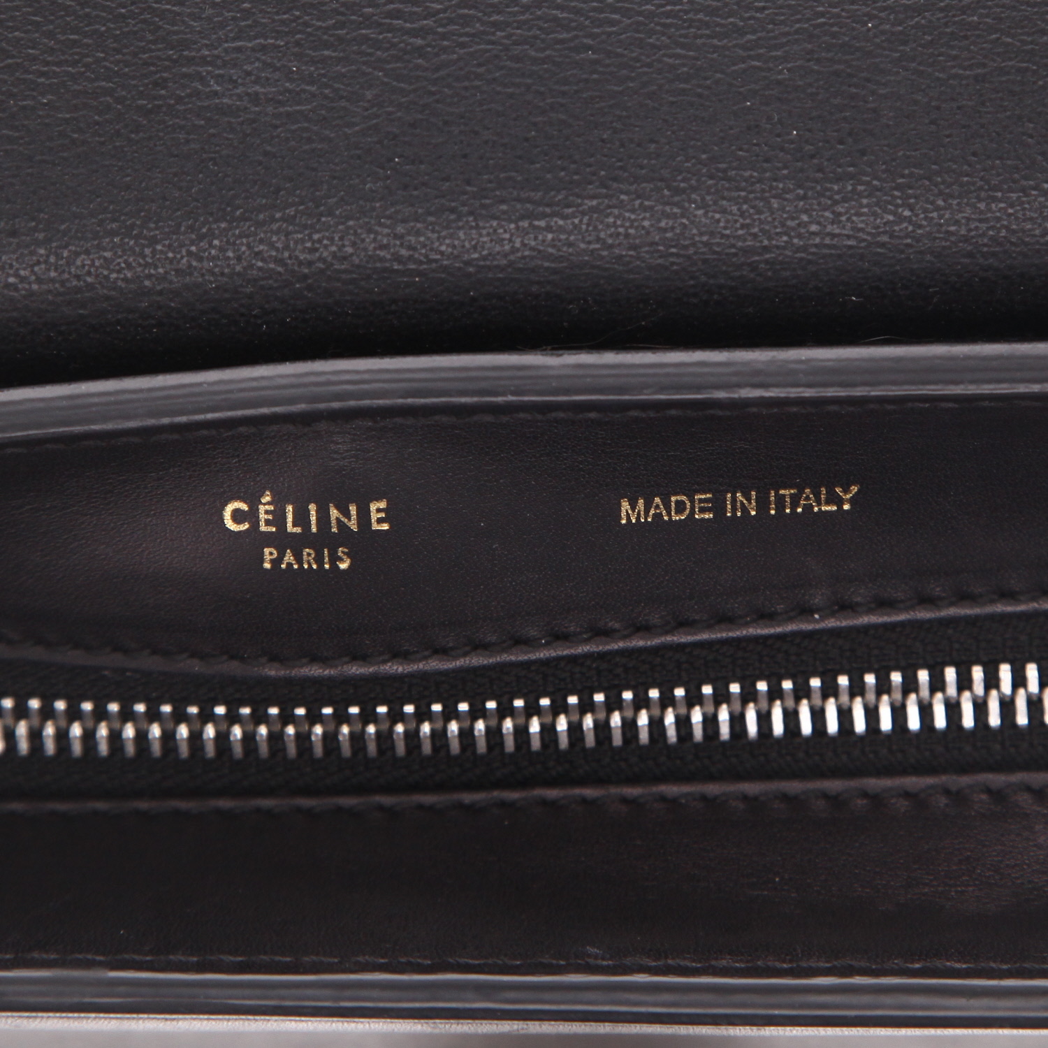 Celine  Trapeze handbag  in red and beige python  and black leather - Detail D2