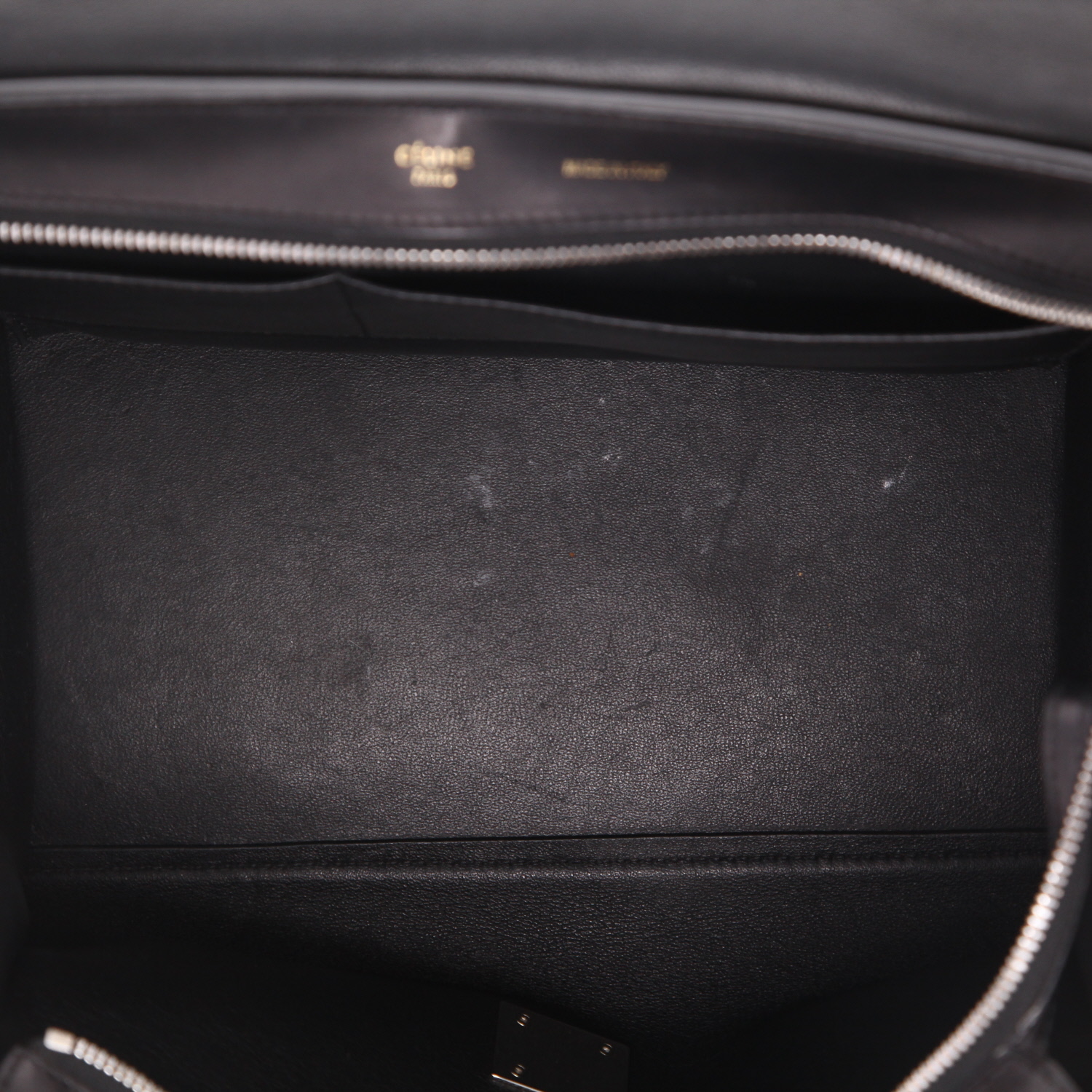 Celine  Trapeze handbag  in red and beige python  and black leather - Detail D3