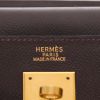 Bolso de mano Hermès  Kelly 32 cm en cuero Courchevel marrón - Detail D2 thumbnail