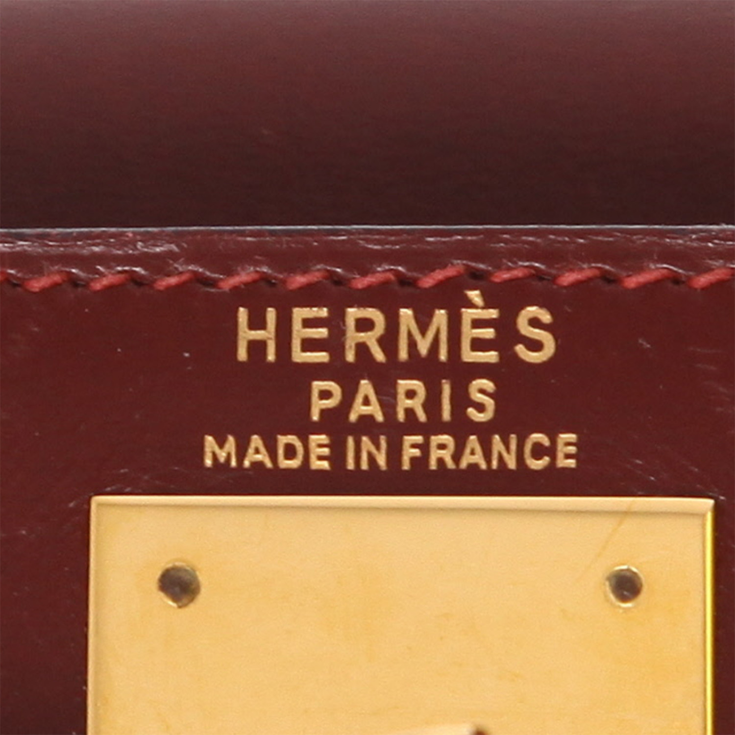 Bolso de mano Hermès  Kelly 28 cm en cuero box rojo H - Detail D2