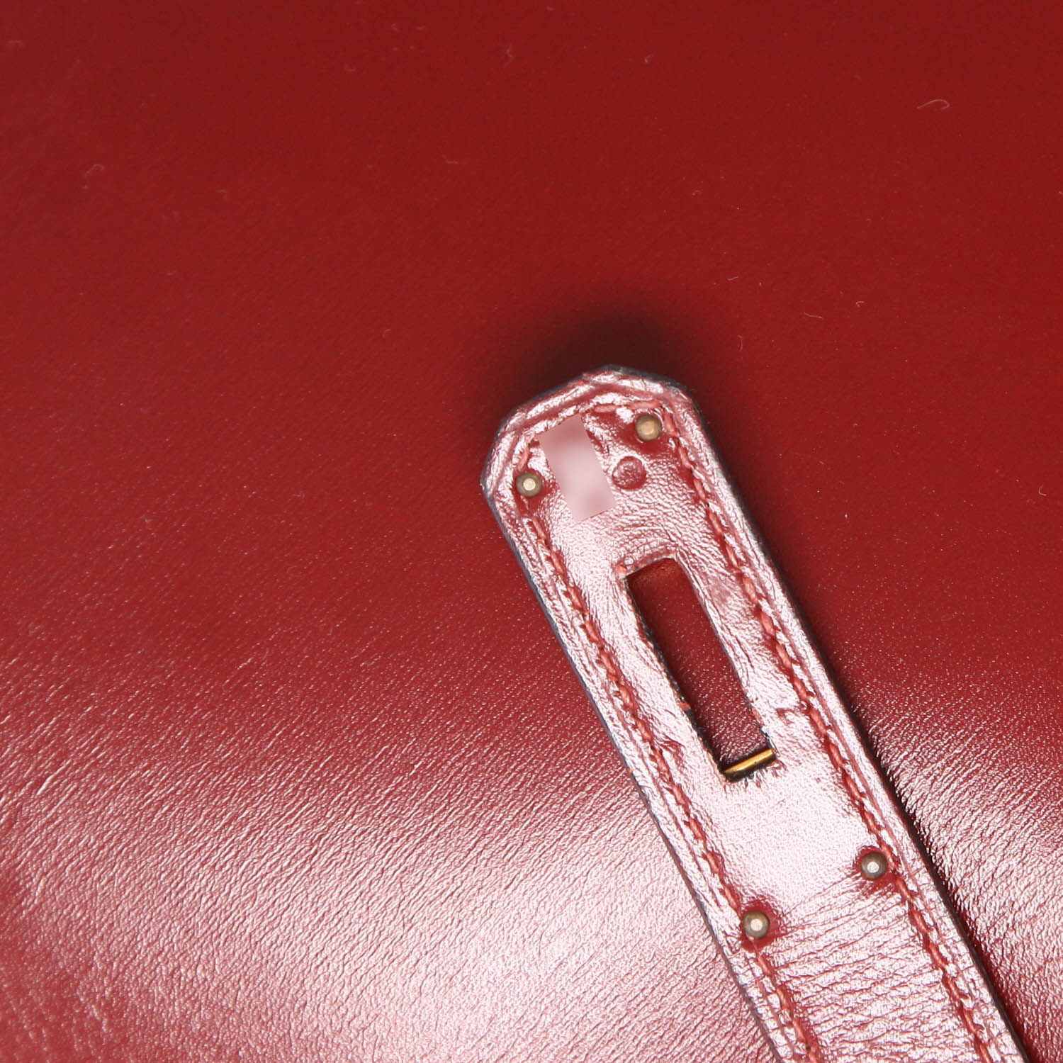 Hermès  Kelly 28 cm handbag  in red H box leather - Detail D4