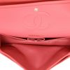 Chanel  Timeless handbag  in pink patent quilted leather - Detail D3 thumbnail