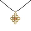 Van Cleef & Arpels   1970's pendant in yellow gold and coral - 00pp thumbnail