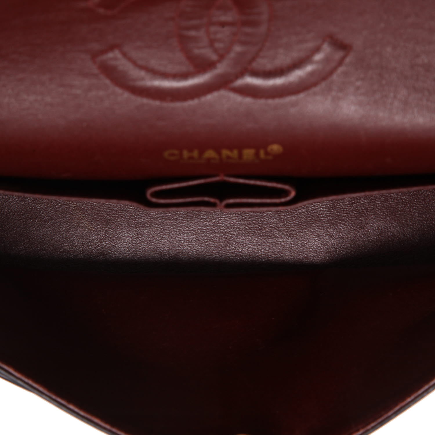 Sac à main Chanel  Timeless Classic en cuir matelassé noir - Detail D3