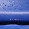 Chanel  Timeless Maxi Jumbo handbag  in blue quilted leather - Detail D2 thumbnail