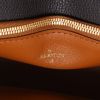 Louis Vuitton   handbag  in black leather - Detail D2 thumbnail
