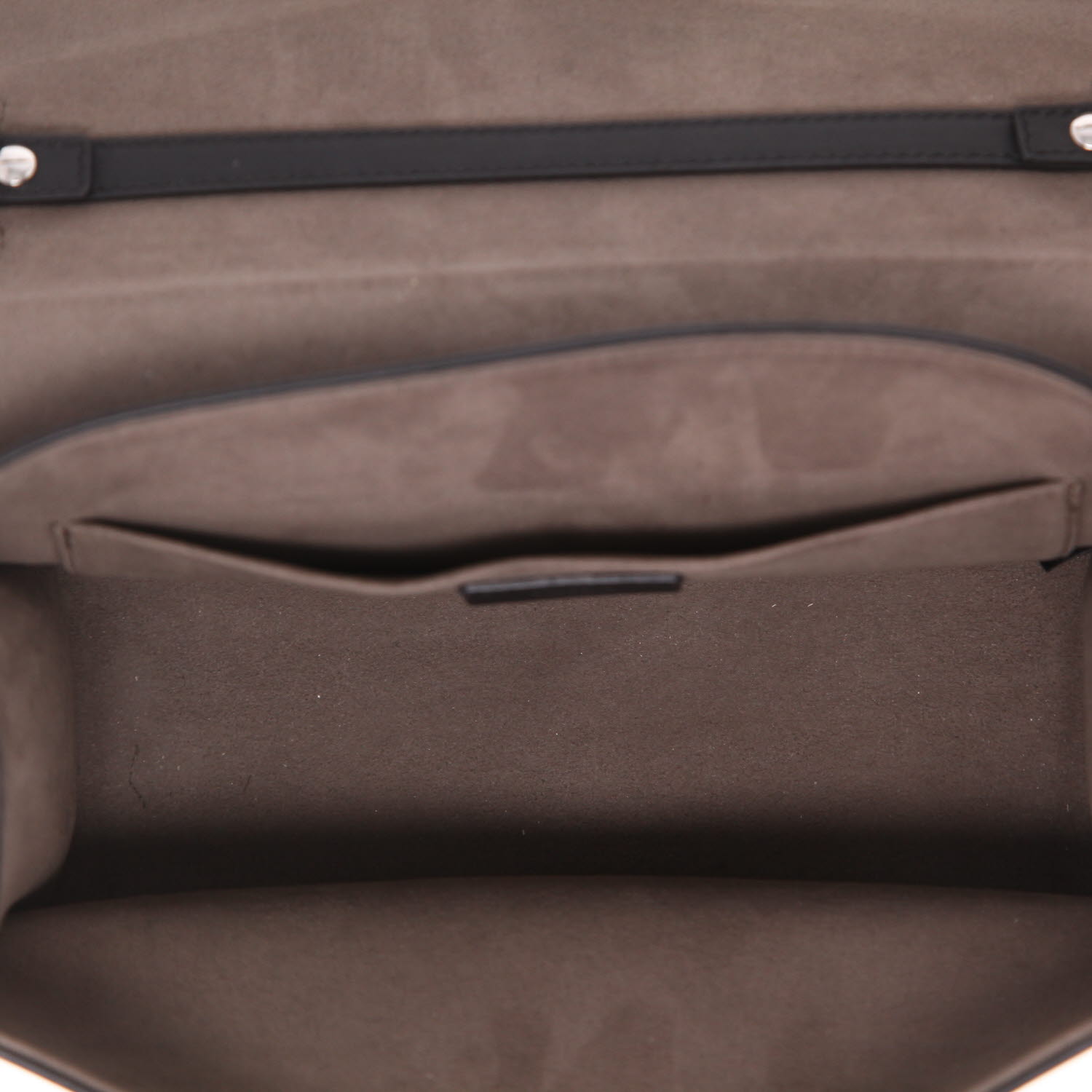 Fendi  Kan I handbag  in black leather - Detail D3