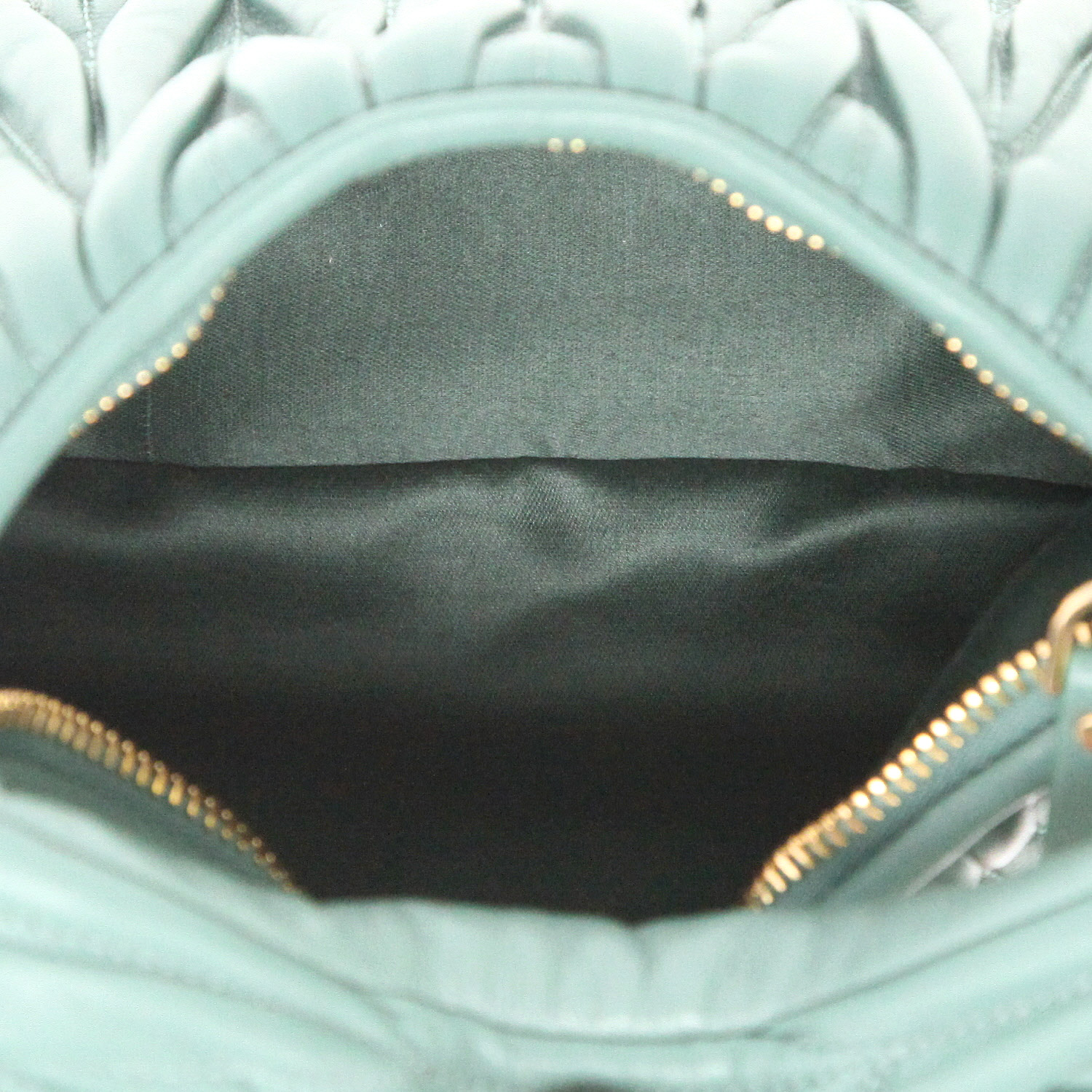 Borsa a tracolla Miu Miu Wander in pelle trapuntata verde - Detail D3